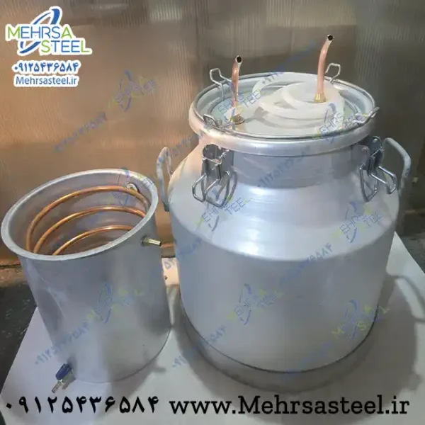 دستگاه تقطیر 70 لیتری با کندانسور آبی